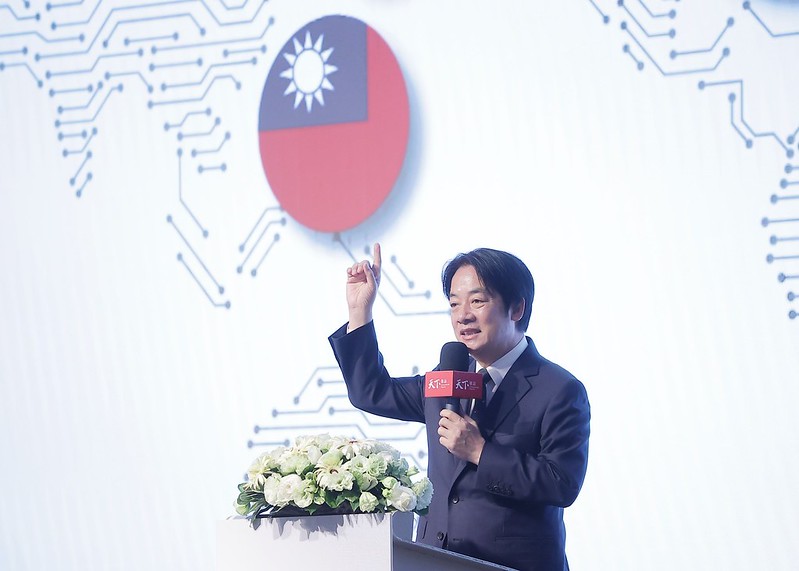 副總統賴清德今(16)日出席 「2023半導體世紀對談－全球晶片戰爭與台灣的關鍵實力」會談。   圖 : 總統府提供