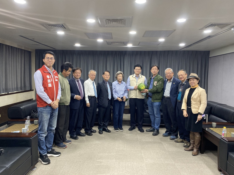 台灣基進議員李宗霖籲台南市長黃偉哲促成「林茂生紀念圖書館」。   圖：台灣基進提供