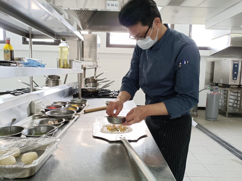 宏國德霖科大為新北多元文化節精心開發美味料理。   圖：宏國德霖科大提供