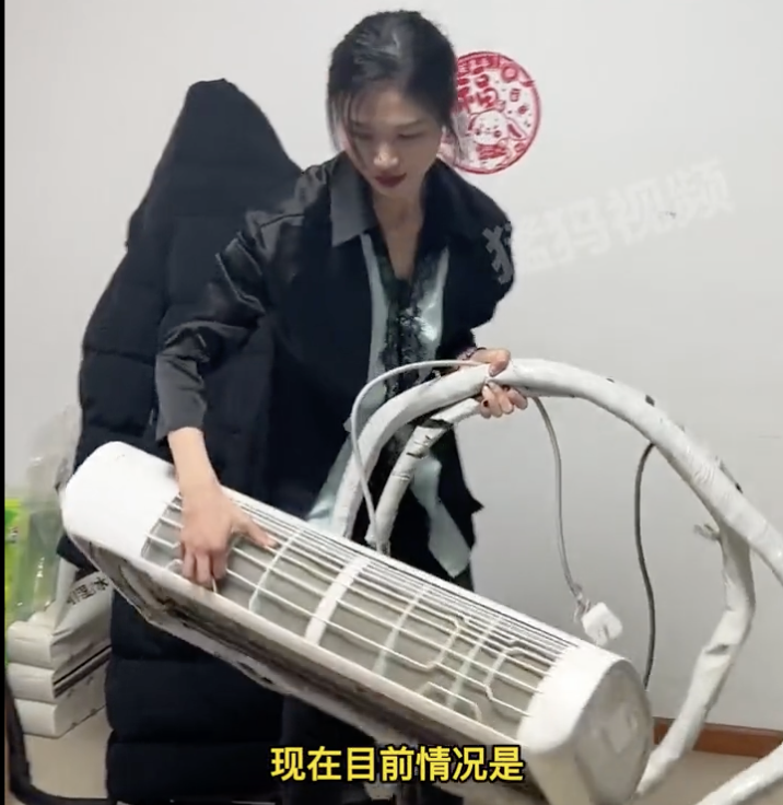 中國官媒報導，有頂大畢業生創業「撿回收」月收入破萬元人民幣。   圖：翻攝自東方今報
