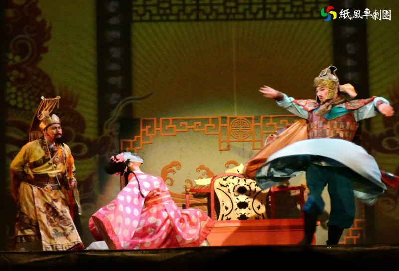 紙風車劇團將於4月1日晚上7時在圓滿戶外劇場演出《諸葛四郎》兒童劇。   台中市文化局/提供