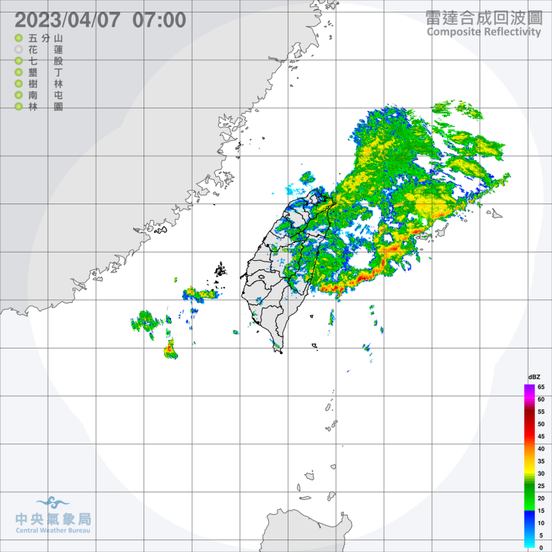 受到鋒面通過與東北季風增強影響，今天北部與東北部不但降雨較多，而且天氣轉涼，包括中南部山區都有局部短暫陣雨。   圖：中央氣象局／提供