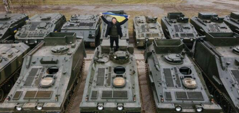 Serhiy Prytula 慈善基金會成功募資購買101輛FV101蠍式裝甲車。   圖: 翻攝自推特帳號@serhiyprytula