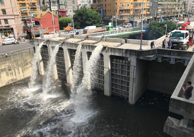 塔寮坑二號抽水站蓄水測試（資料照）。   圖：新北市水利局提供