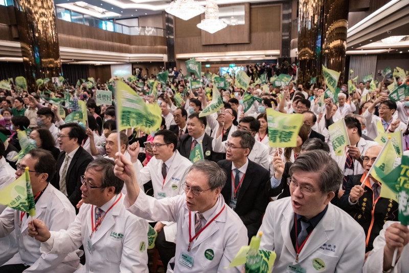 賴清德「台南市信賴台灣之友會」今舉辦首場成立大會，賴清德親自出席。   圖：民進黨提供