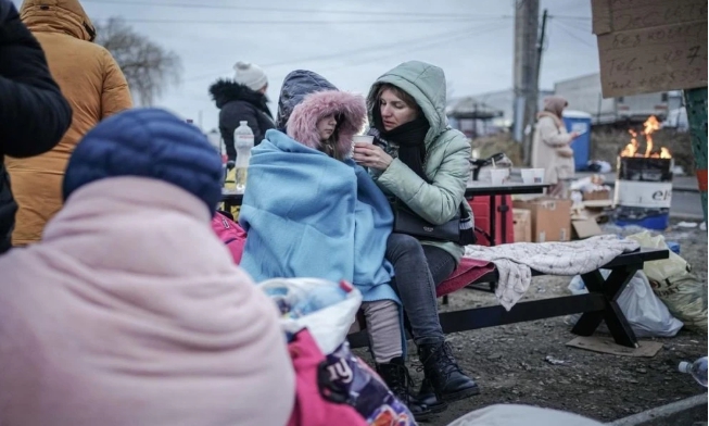 烏克蘭戰爭難民估計仍有近 500 萬人還在海外，約有 160 萬在波蘭，100 萬在德國，49 萬在捷克共和國。 圖 : 翻攝自三分亮劍