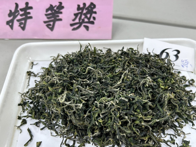 特等獎茶葉茶菁條件佳。   圖：新北市農業局提供