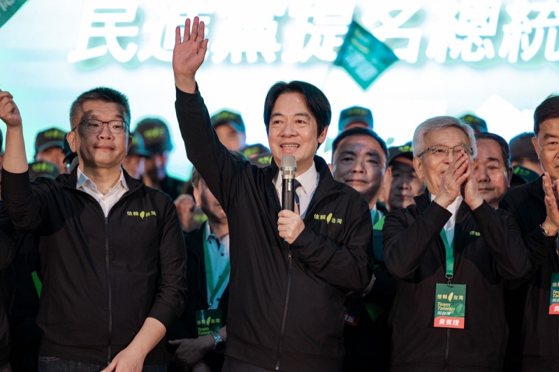 民進黨表示，賴清德的兩岸立場始終一致，就是「守護台灣」，促進台灣的「民主、和平、繁榮」。   圖：民進黨/提供