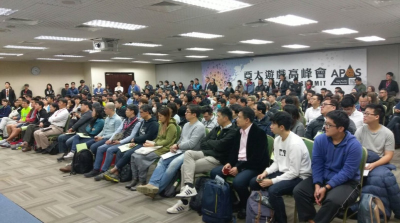 台北市電腦公會指出，台北國際電玩展也將積極佈局海外，除了今年九月、十一月在日本、韓國舉辦「亞太遊戲高峰會」外，五月將帶領三家國內 Indie Game 開發團隊前進 CCA 新加坡站，參加遊戲開發研討會「Casual Connect Asia」，與世界各國遊戲人互相交流學習，提升台灣本土Indie Game的競爭力，讓新一年的「台北國際電玩展」更多元更國際化。   圖:翻攝自台北國際電玩展官網