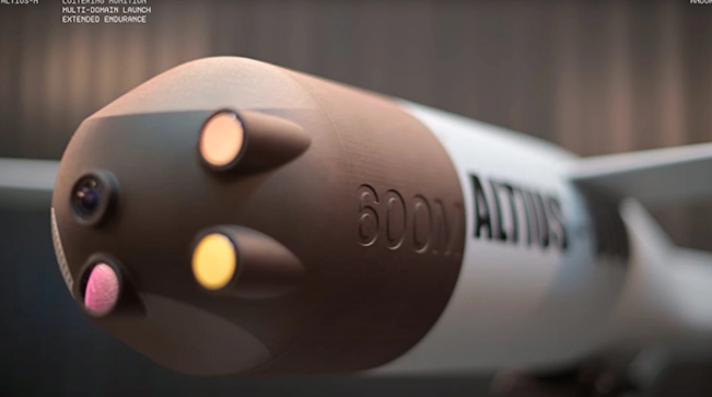 美國將對台軍售總價值逾3億美元的「攻擊型無人機飛彈系統」。圖為Altius-600M無人機巡飛彈。   圖 : 翻攝自Anduril Industries