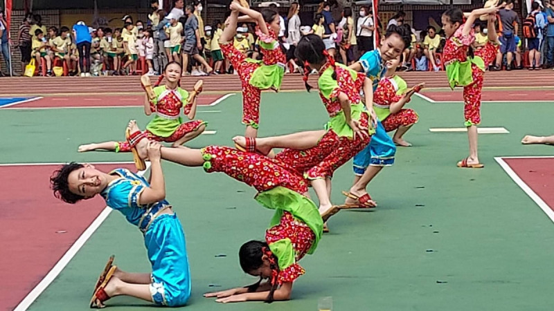 頭前國小創立於民國51年，學校歷史悠久，於歷任校長努力下，打造優質、安全的學校。   圖：新北市教育局/提供