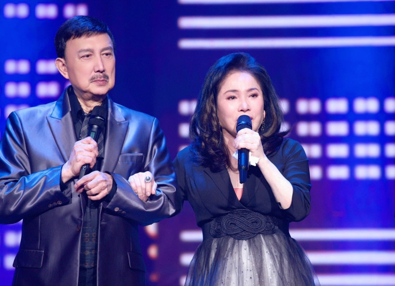 余天(左)、李亞萍在女兒余苑綺過世後首度同台演出。   圖：高雄流行音樂中心/提供