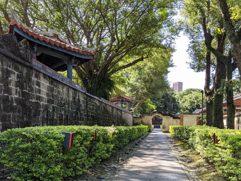 歡迎大家線上線下欣賞及認識這座富有歷史和文化價值的園林古蹟。   圖：新北市文化局提供