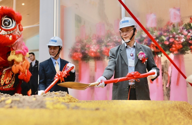 都更處長林炳勲今日參加新北市五股明德路上防災都更的開工動土典禮。   圖：新北市都更處提供