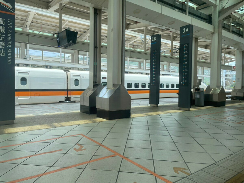 台灣高鐵規劃為期6天的端午節假期疏運，自6月21日至26日，期間加開164班次列車（南下81班、北上83班），加開班次將於5月24日開放購票。   圖：林冠妤／攝