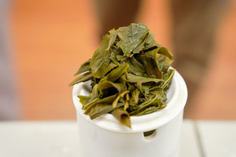 今年製茶期間晴天的日數較多，有利於製茶，創造出許多的好茶。   圖：新北市農業局提供