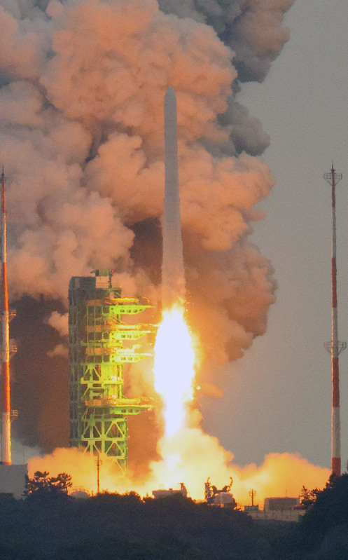 南韓自主研制火箭「世界號」發射的一刻。   圖：達志影像/Newscom