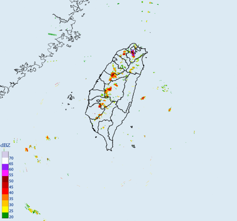 氣象局今日針對「台北市、新北市」發布大雷雨即時訊息，持續時間至16時00分止。   圖：翻攝自中央氣象局