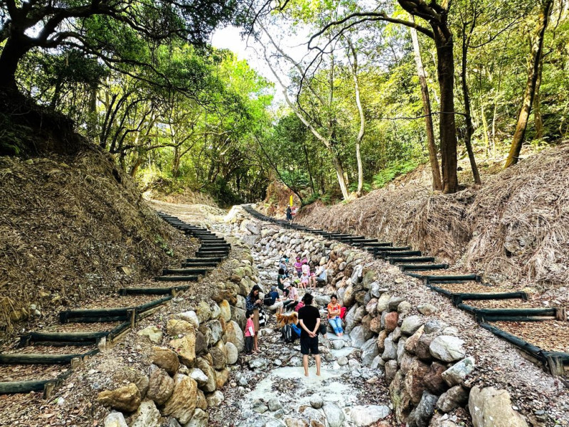 第2波優惠則與雄獅旅行社合作，推出6條「北投竹子湖團體半日遊程」，專案遊程推廣價每人399元起   圖：台北市政府觀光傳播局／提供