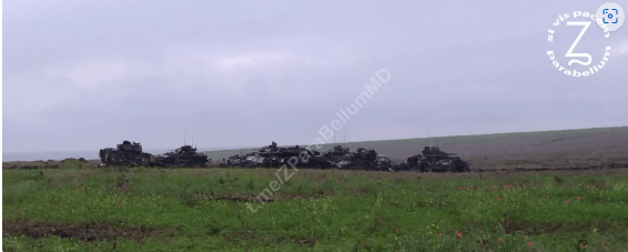 俄軍瘋傳美制M2布雷德利步兵戰車（M2 Bradley）和德制豹2主戰車（Leopard 2）的損失照片。   圖：翻攝自騰訊網