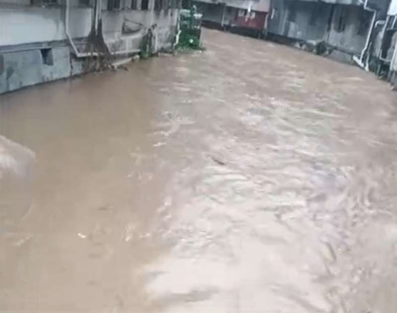 湖北恩施淹水。   圖：翻攝自新京報