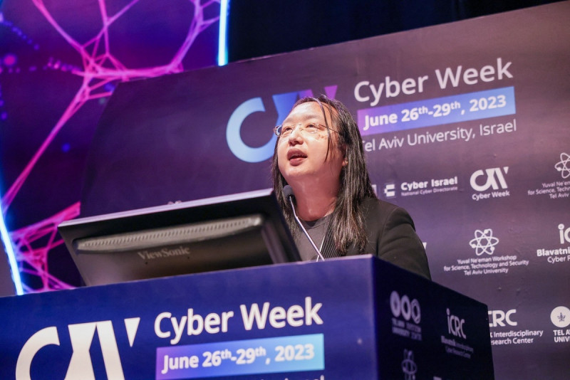 數位發展部長唐鳳率團出訪以色列，於當地時間27日參與「2023網路安全週」（Cyber Week 2023）國際論壇活動。   圖：數位部提供