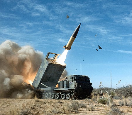 美國提供給烏克蘭的陸軍戰術飛彈系統（ATACMS）。   圖：翻攝自維基百科