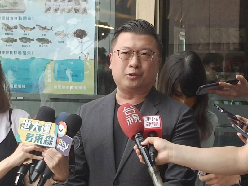 有關立法院國民黨黨團質疑民進黨政府「只要CPTPP不要服貿？」一事，民進黨發言人張志豪今（3）天受訪指出，中國國台辦說的很清楚，要復談貨貿、服貿，前提就是要接受「九二共識」的政治基礎！   圖：民進黨提供