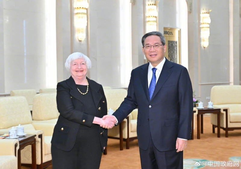 美國財政部長葉倫（Janet Yellen）與中國國務院總理李強會面，雙方均提到加強２國的溝通與合作。   圖:翻攝自中國政府網微博