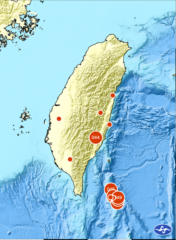 今(9)日凌晨台東外海發生多達9起的地震，其中規模最大一起震央位於台東縣蘭嶼鄉，規模5.3地震。   圖：翻攝自中央氣象局官網