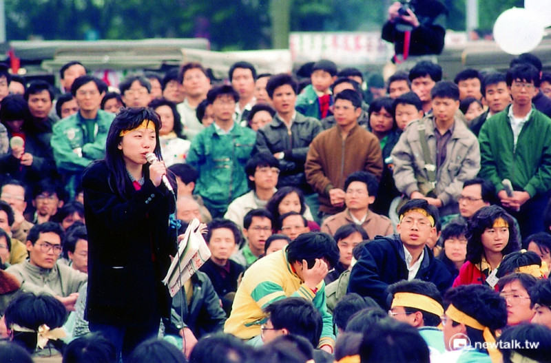 當年事件紀錄者的邱萬興表示，1987年5月11日台灣大學的「自由之愛」學運，是台灣第一件大規模學生抗議運動。自由之愛引發後續的野百合學運，圖為當年野百合學運領袖之一的范雲教授。。   