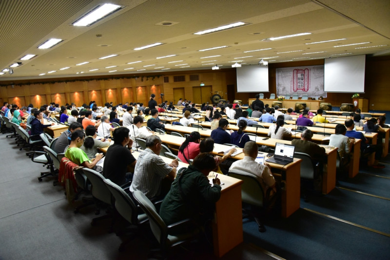 台灣當代民俗文化發展學術研討會連續兩天在靜宜大學舉行。   圖：靜宜大學台灣研究中心提供