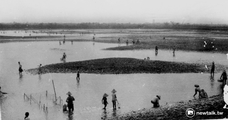 邱傑老師寫的1-1辨天池，當時是全桃園最大的一口陂塘，也是目前陽明社區及陽明公園所在地。   圖：邱傑翻拍自桃園縣誌