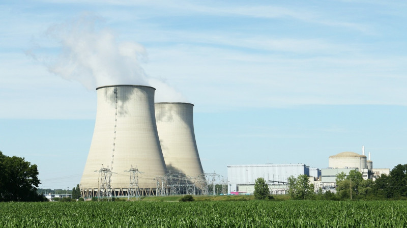 就在上週日，瑞士舉行了有關核能存廢與否的公民投票，而結果令人意外，瑞士有58%的公民，選擇要逐漸終止核電，邁向再生能源的擁抱。   圖：Pixabay／提供