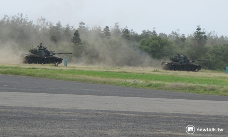 漢光33號演習，M60A3戰車前往灘頭堡。   圖：林朝億/攝