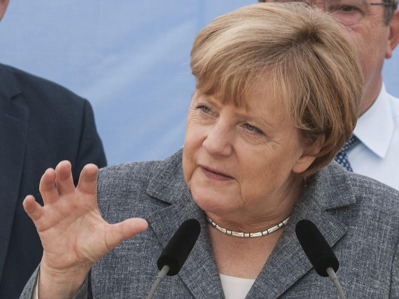 德國聯邦總理梅克爾(Angela Merkel)昨(28)日公開指出，她近來的感受是「我們能夠全然信任他人的日子，已經逝去了。」   圖 : 翻拍自維基百科