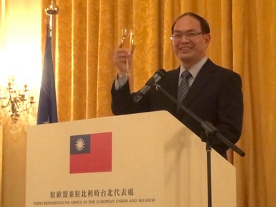 駐歐盟兼駐比利時代表曾厚仁30日晚表示，將發揮代表處團隊戰力，全力推動台洽簽雙邊投資協定（BIA）。   圖：中央社