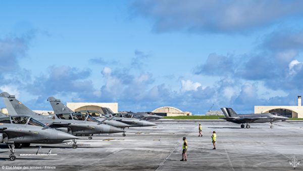 法國空軍的飆風戰鬥機在關島空軍基地將與美軍的F-35戰機一同參與「北方邊緣23-2」演習（Northern Edge 23-2）。 圖：翻攝自推特@Armee_de_lair