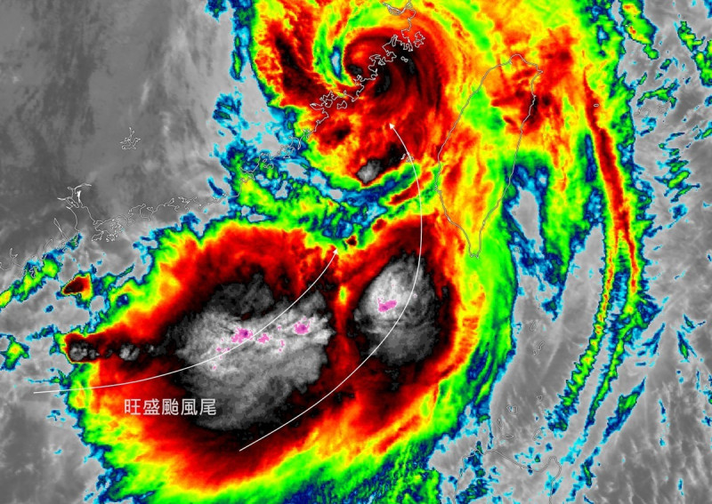 杜蘇芮西南氣流掃上來台灣南部4地區。   圖：取自台灣颱風論壇臉書