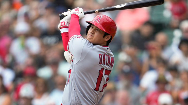 大谷翔平連3打席開轟後，今對戰藍鳥沒球打，被兩度敬遠。   圖／美聯社／達志影像