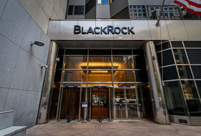 全球最大投資管理公司貝萊德(BlackRock)在紐約曼哈頓的企業總部。   圖：翻攝陸網/觀察者