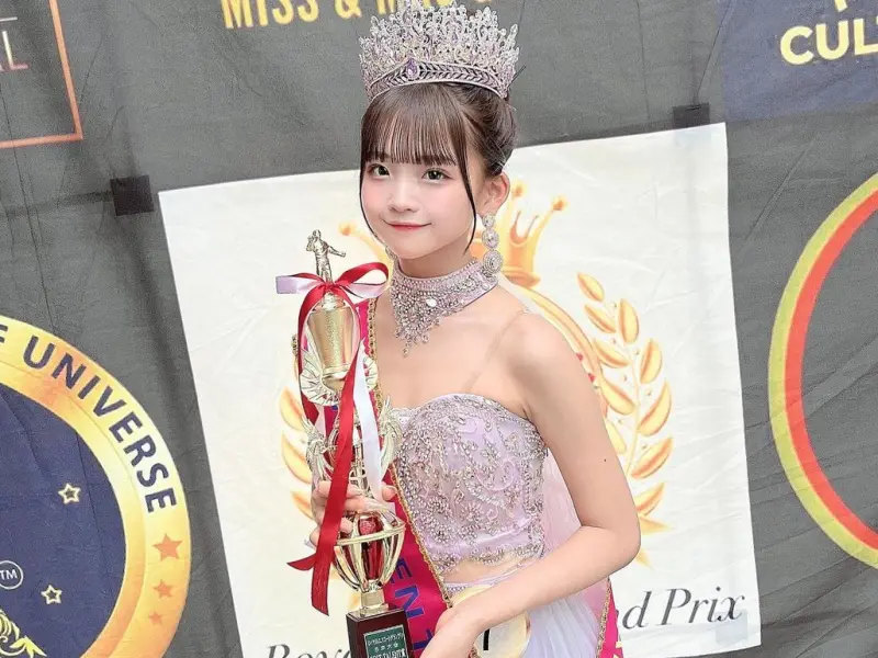 來自千葉縣的15歲世古乙羽奪下2023年「日本最可愛的高一生」冠軍，超嫩童顏讓人以為她是國小生。   圖／翻攝IG@sekootoha