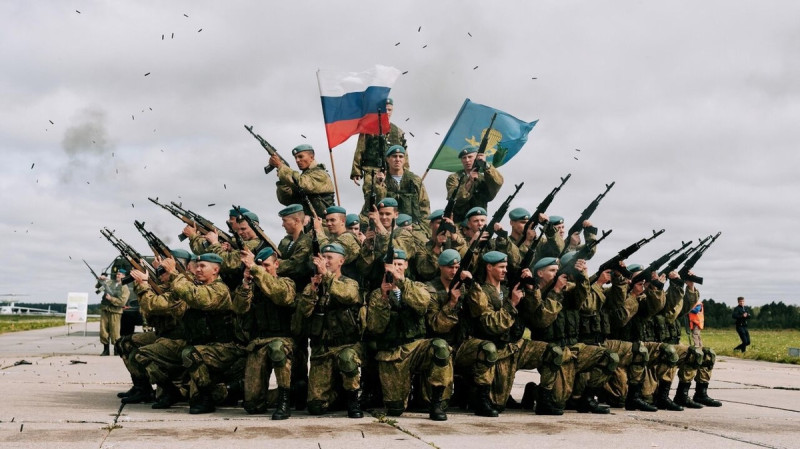 繼日前威脅在莫斯科開展叛亂行動後，據稱俄總參謀長格拉西莫夫將空降軍（VDV）視為下一個或將發動兵變的武裝部隊，並表達了「嚴重的擔憂」。   圖：擷取自推特@blackdiammon