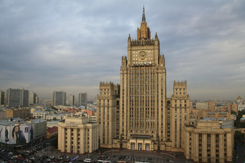 俄國外交部 11 日表示，俄國將嚴格採取不發動核戰的原則。圖為俄國外交部建築。   圖：翻攝自維基百科
