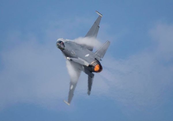 F-16V戰機。   圖：翻攝國防部發言人臉書