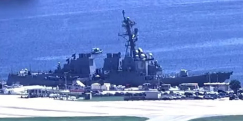 美海軍大西洋水面部隊（SURFLANT）發言人表示，事發當下船員迅速撲滅大火；有 5 名人員被送往當地醫院檢查，隨後即出院。   圖：擷取自推特@TheKristLawFirm