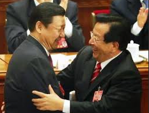 習近平(左)當年從浙江省委書記一步升任上海市委書記，江澤民、曾慶紅(右)力挺舉薦絕對功不可沒。   圖：擷取自「X」（原推特）@cskun1989