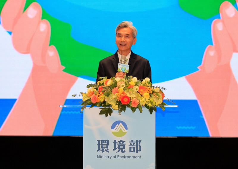 台灣碳權交易所將在12月22日啟動首批國外碳權交易，對此，環境部長薛富盛表示，一般人若要做短線投資，還是回歸正常股市就好。   圖：環境部／提供 (資料照)