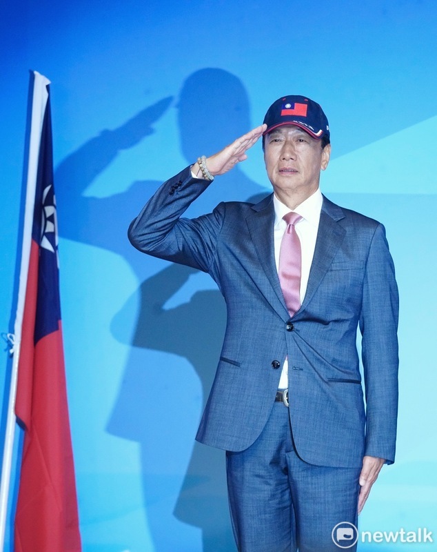 鴻海創辦人郭台銘今（28）日宣布參選2024總統。   圖：張良一／攝