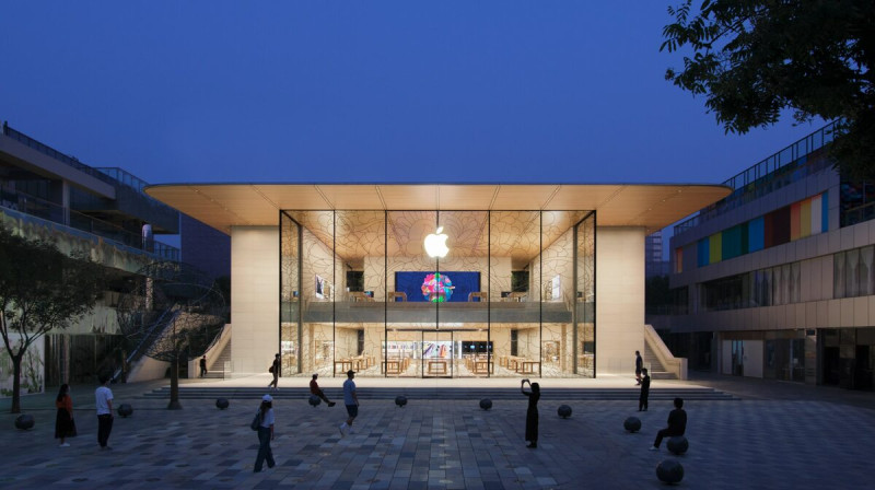 北京市朝陽區三里屯的「蘋果」專賣店。   圖：翻攝apple.com.cn